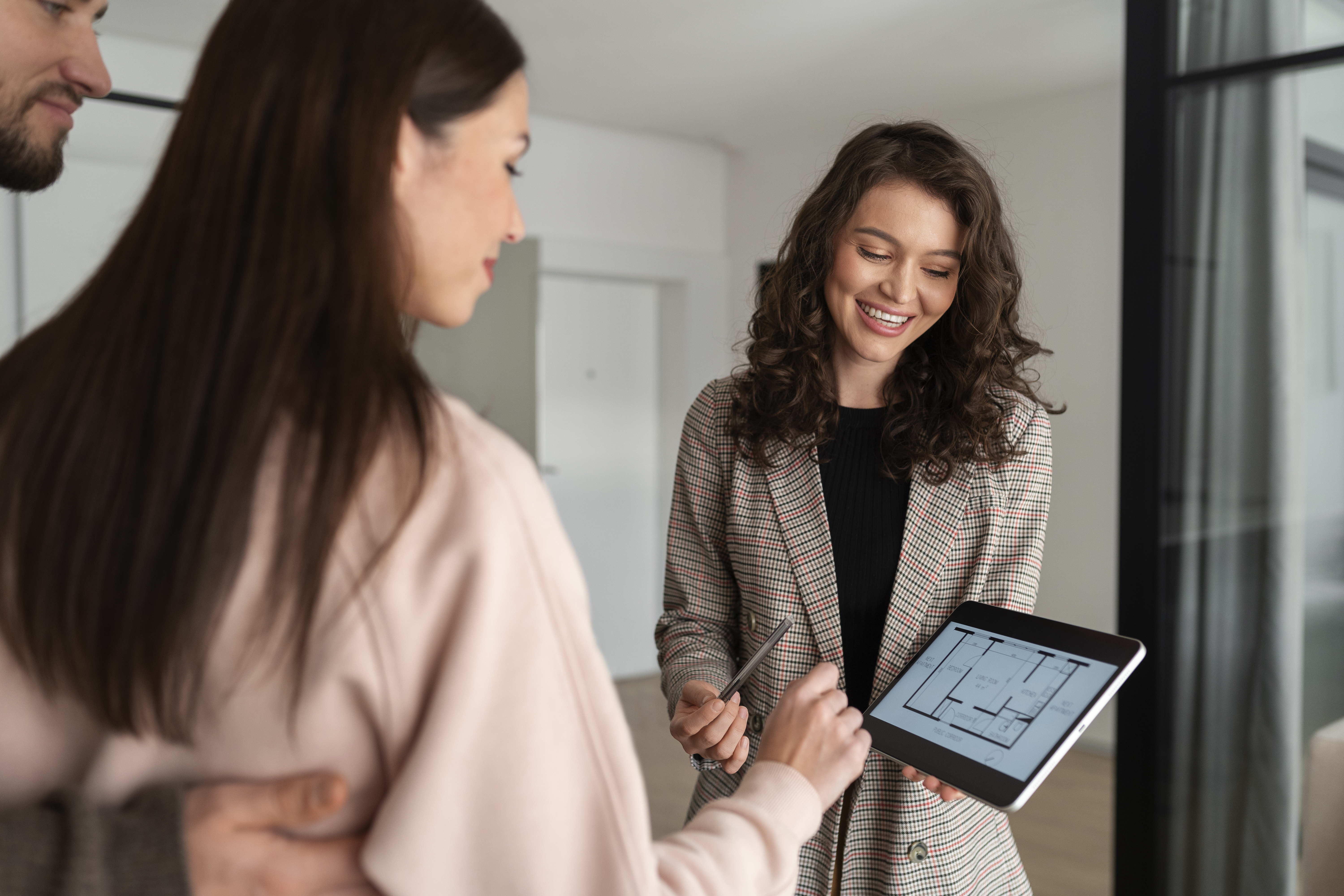 Por Que a Experiência do Cliente é Tudo no Mercado Imobiliário Atual