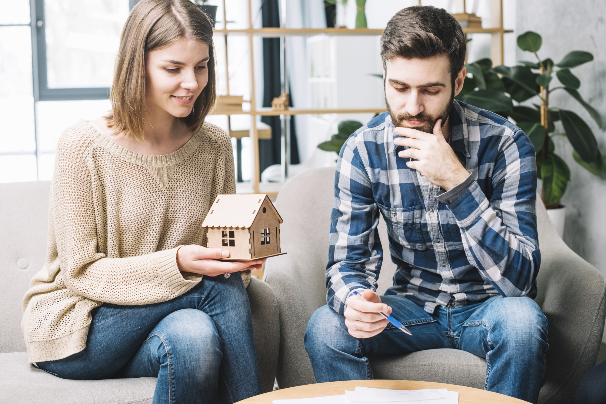 Aluguel Residencial vs. Compra: Quando Vale a Pena Cada Opção? Descubra o Melhor Caminho para Seu Estilo de Vida e Planejamento Financeiro